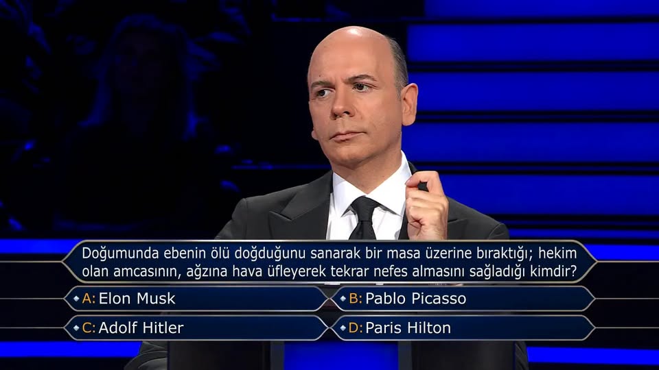 Doğumunda ebenin ölü doğduğunu sanarak bir masa üzerine bıraktığı; hekim olan amcasının, ağzına hava üfleyerek tekrar nefes almasını sağladığı kimdir?
